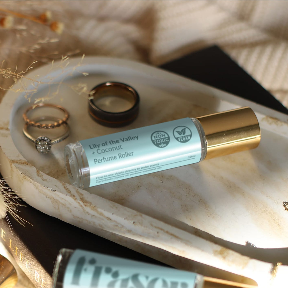 Lily of the Valley + Coconut Perfume Roller (No. 15)
